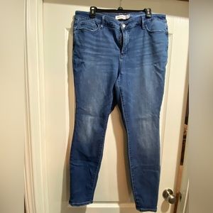 Athleta Skinny Jeans 18X -Used